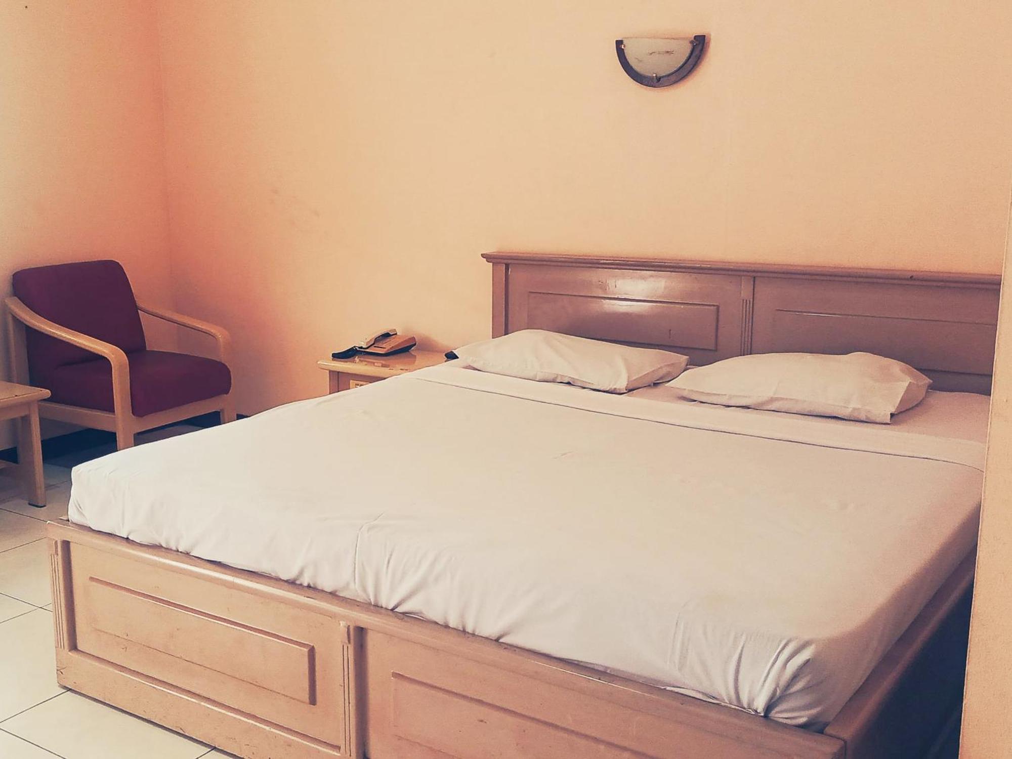 Hotel Wijaya Purwokerto Exterior foto